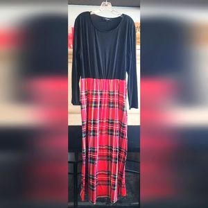 Red plaid maxi dress, Merokeety, size XL
